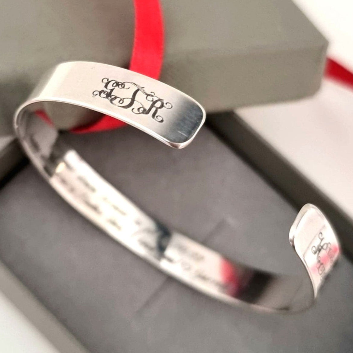 Monogramm Graviertes Armband