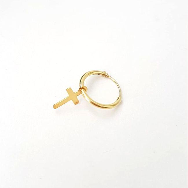 Goldene Kreuzohrringe