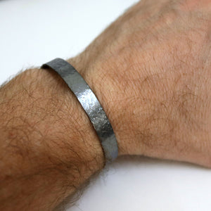 Armband aus oxidiertem Sterlingsilber für Männer