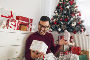 Personalisierter Schmuck als Weihnachtsgeschenk 2021: 5 Gründe, warum er das perfekte Geschenk ist