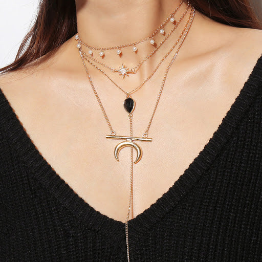 10 Schritte: selbstbewusstsein und eigenen Stil gewinnen.<br />Moderner Schmuck für eleganten Stil der Frauen