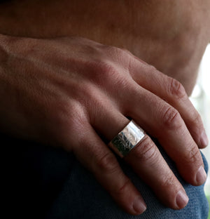 Personalisiertes Graviertes Benutzerdefinierter Ring aus Sterling Silber