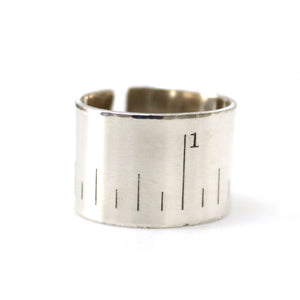 Gravierter Linealring 