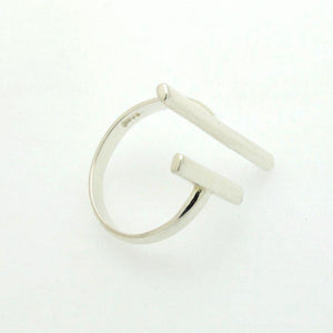 Asymmetrischer Silberring