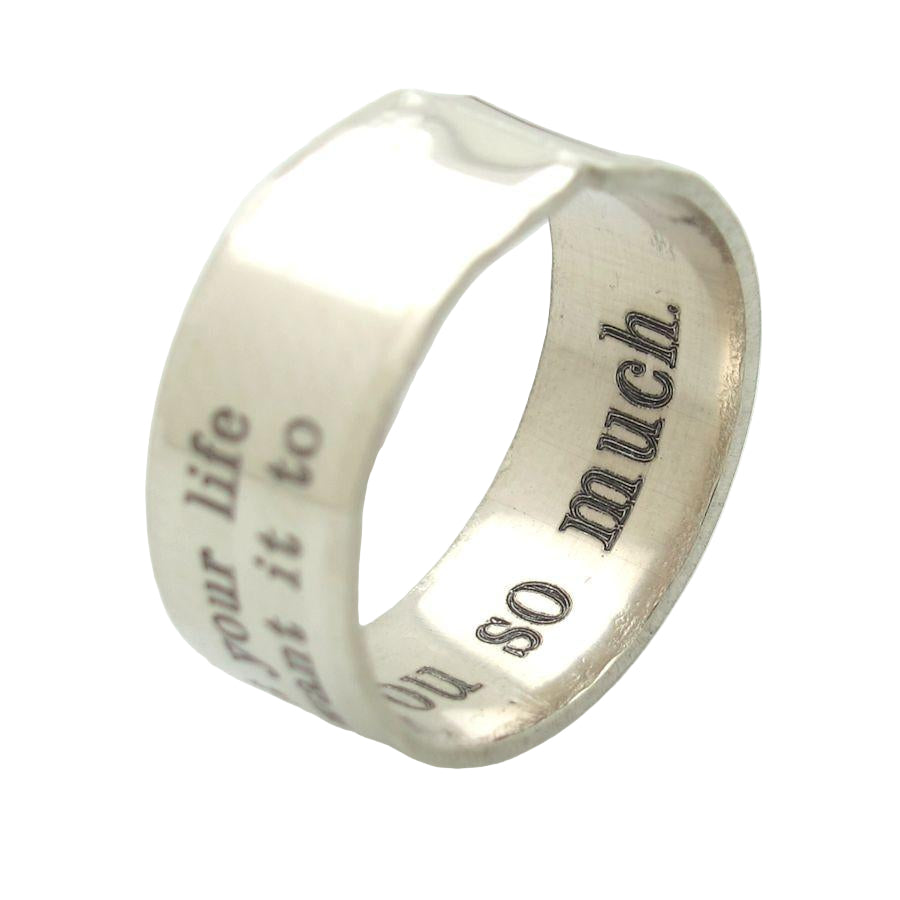 Gravierte Herrenringe aus Silber – Persönliche Geschenkidee