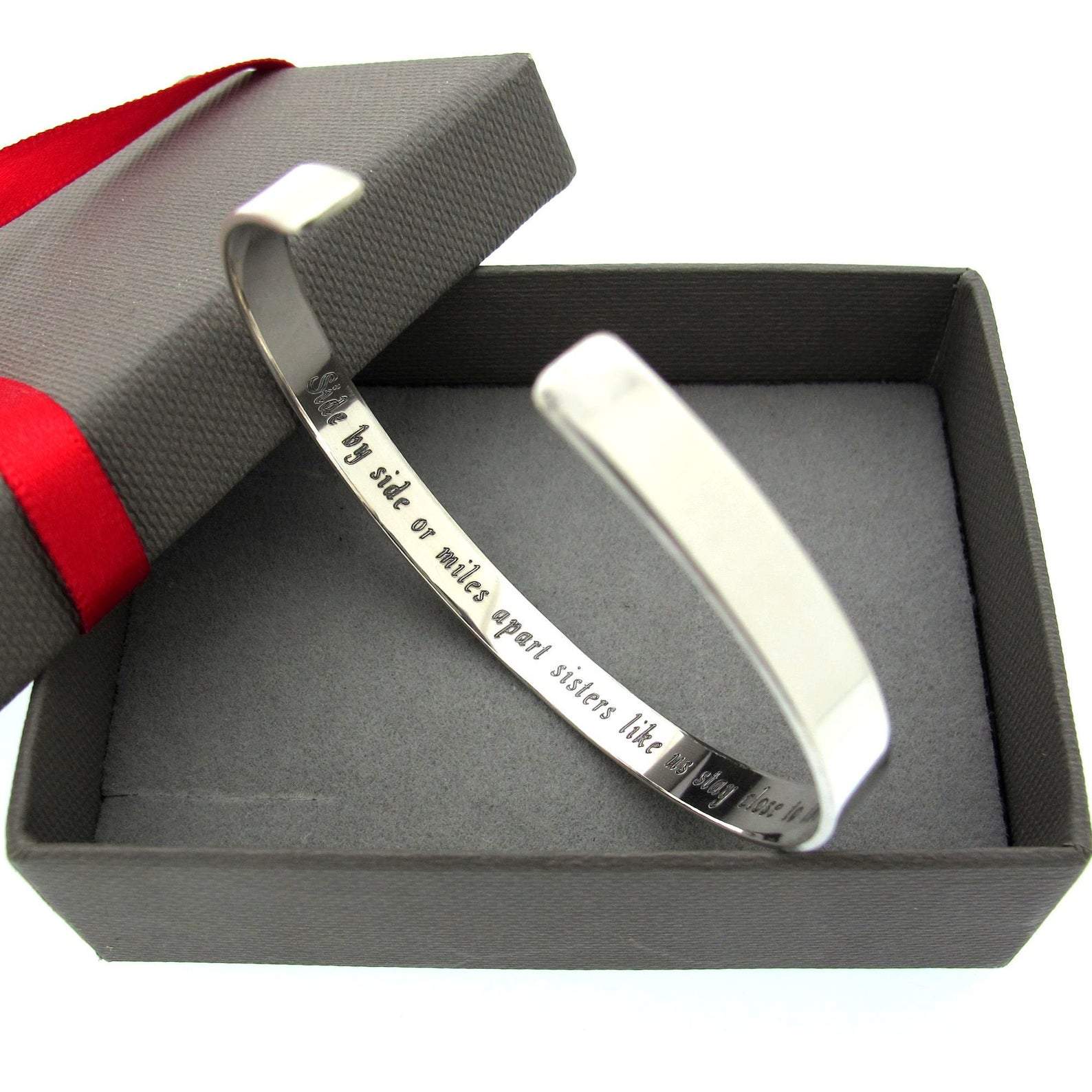 Geschenkset „Große Schwester“ – Armband Mit Buchstabenperlen, Karte, Engel-Armband & Briefumschlag