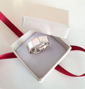 Personalisierter mit medizinischem Symbol Ring