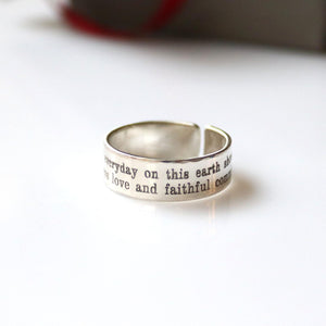Ring mit individueller Gravur Gravierter Religiöser Schmuck