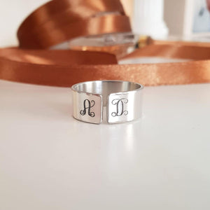 Personalisierter Ring aus reinem Silber