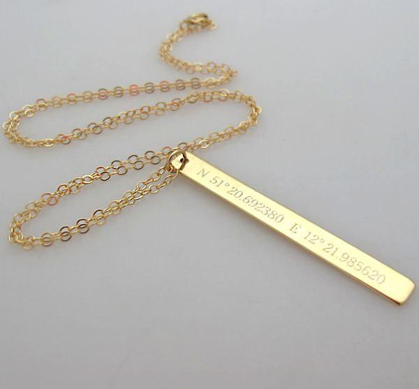Personalisierte Breitengrad-Längengragravur Halskette