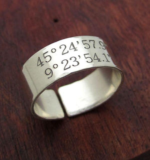 Gravierte GPS-Koordinaten-Ring - Sterling Silber Band